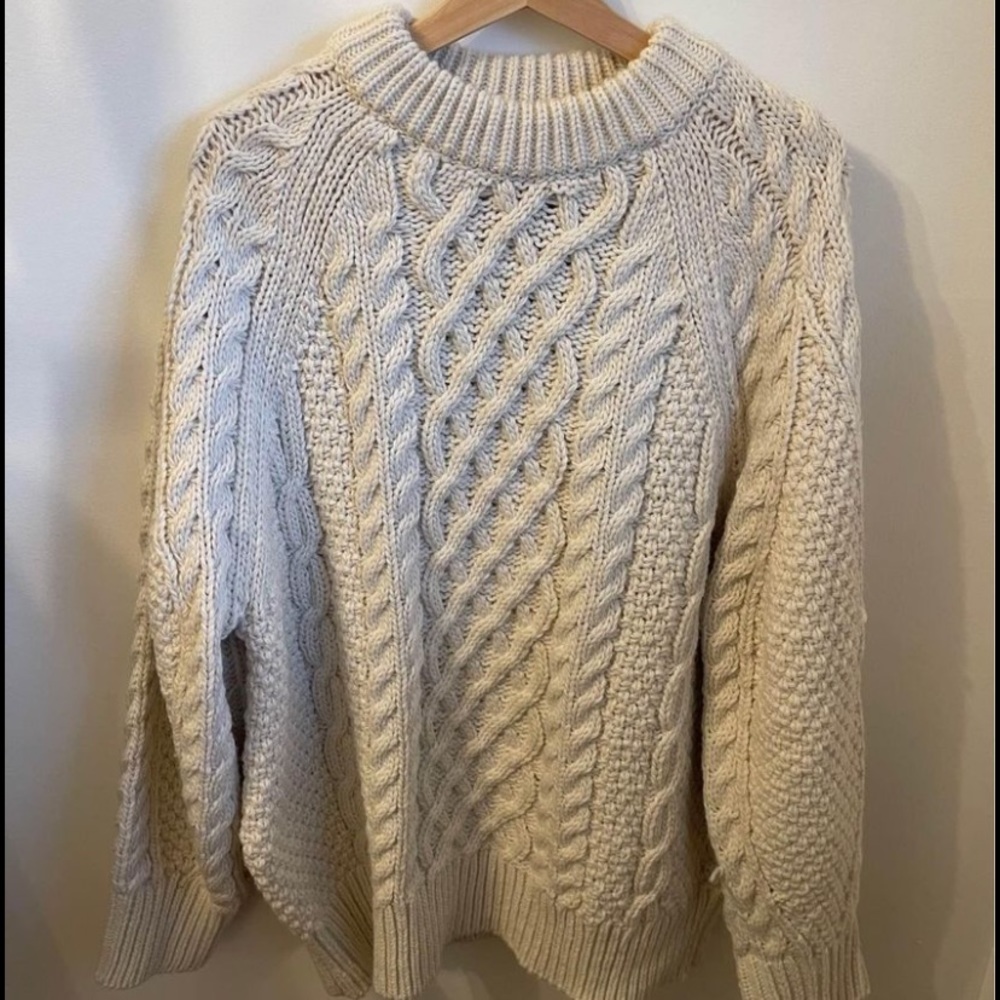 H&M Cream Cable Knit Crewneck Sweater